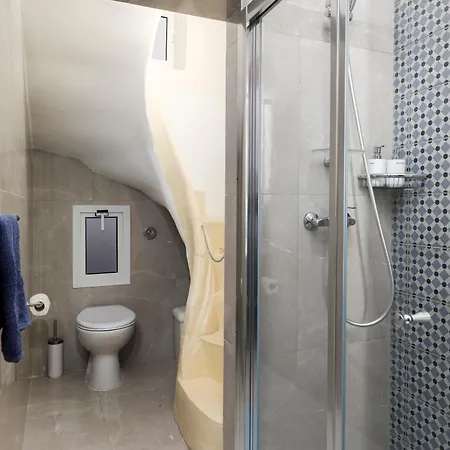 Modern, Cosy 1bd - Close To Valletta Apartment *