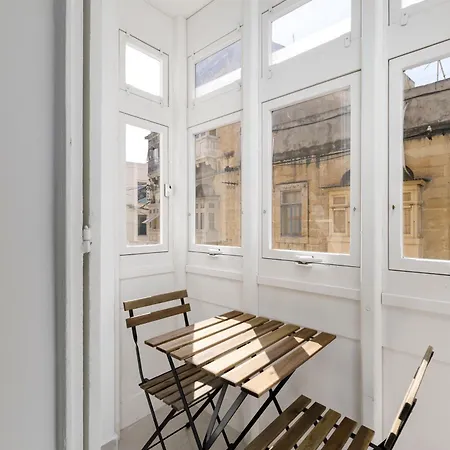 Modern, Cosy 1bd - Close To Valletta Hamrun